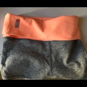 Zella toddler stretch shorts size 5t runs small